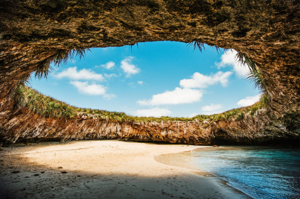 what are the 10 most beautiful beaches in the world